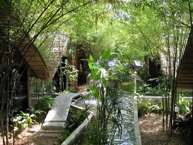 Milky Bay Resort