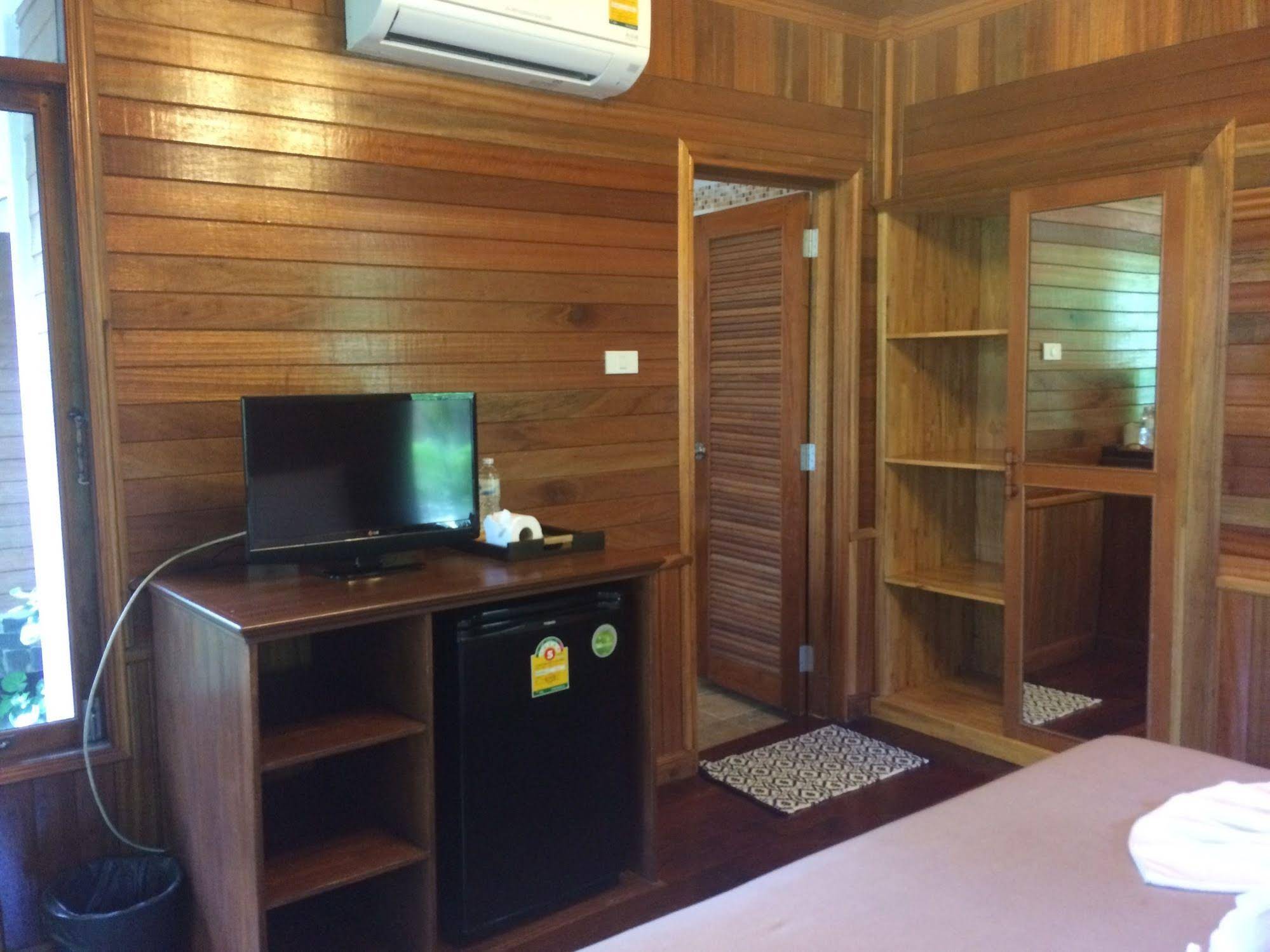 Pen's Bungalow