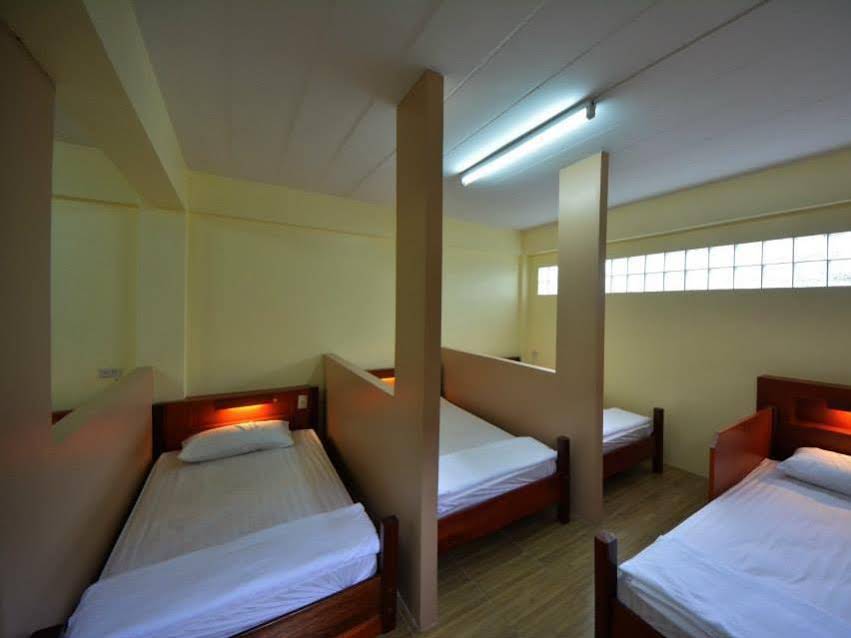 Phangan Barsay Hostel