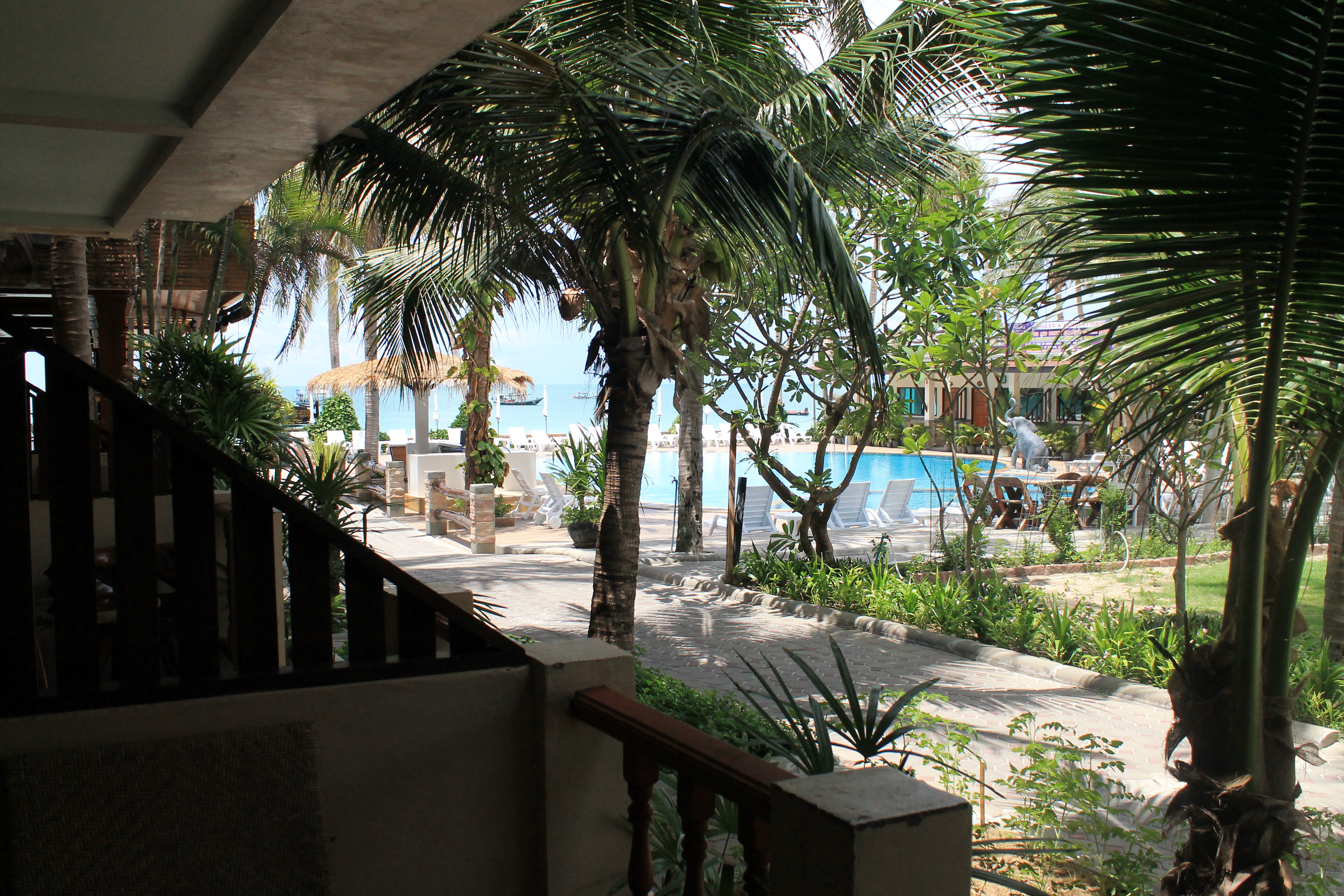 Phangan Bayshore Resort
