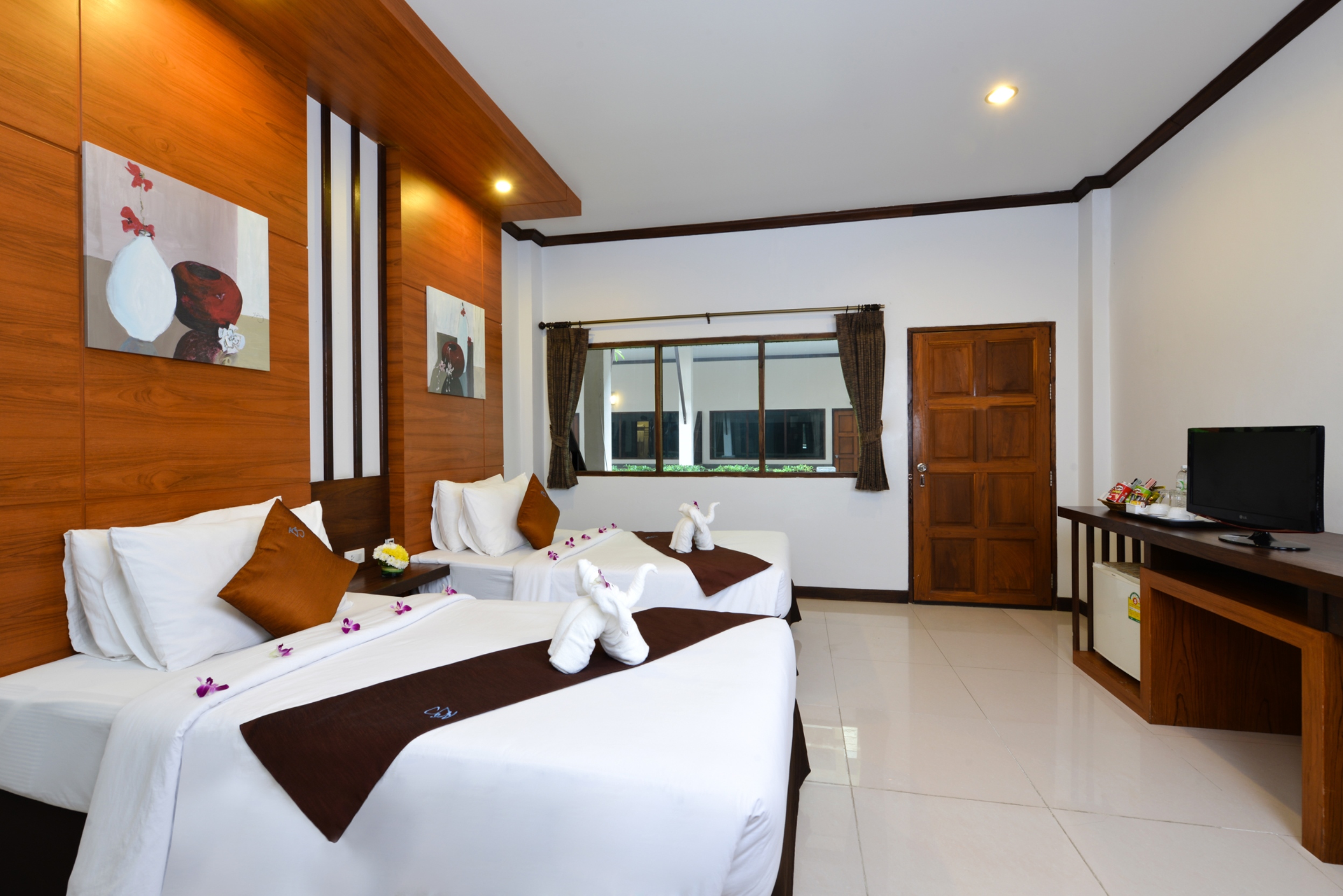 Phangan Bayshore Resort