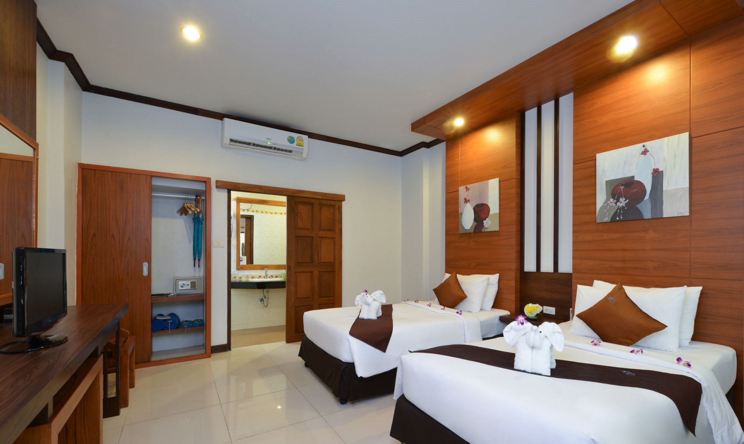 Phangan Bayshore Resort