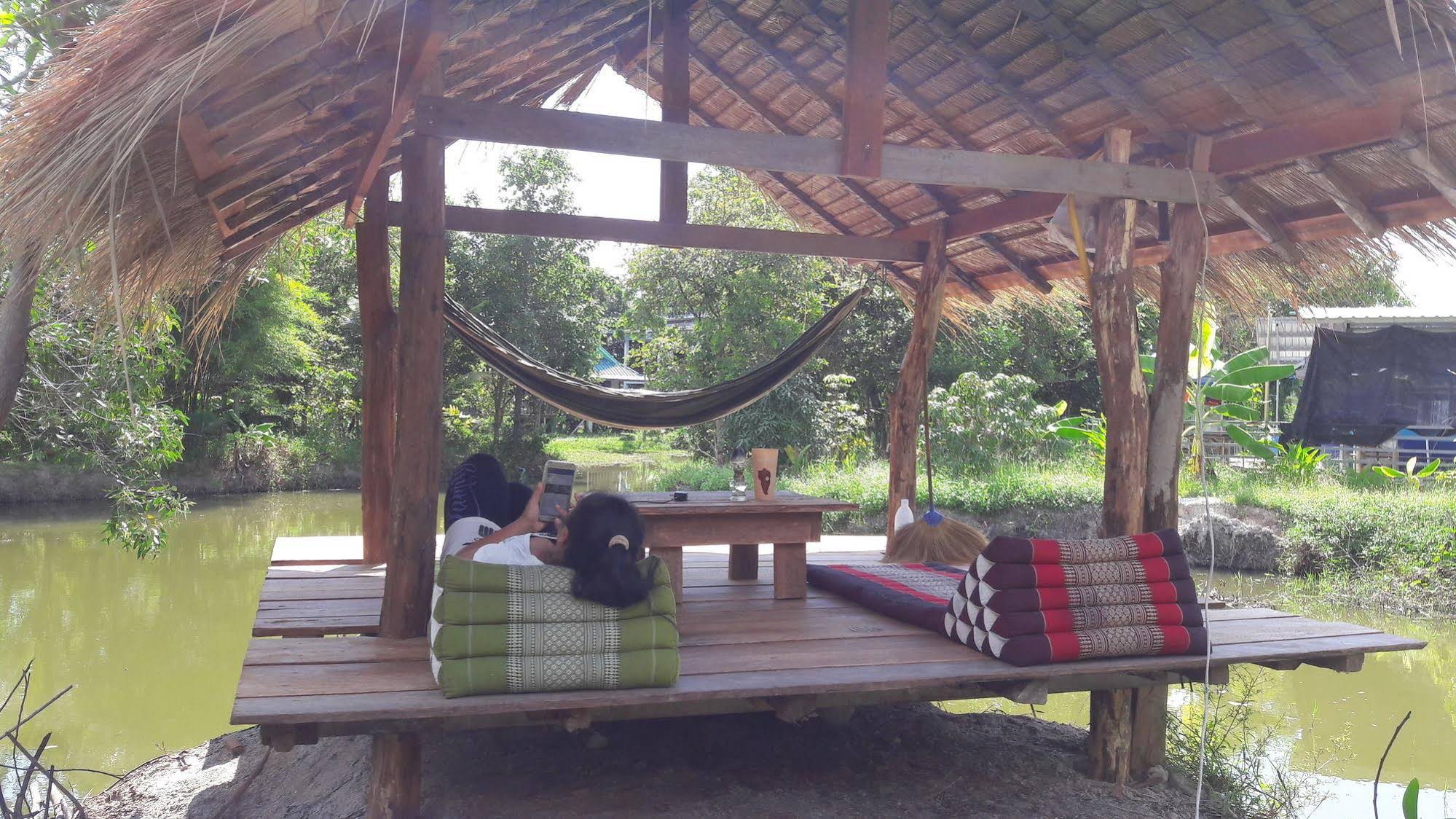 Phangan Farm Stay Resort
