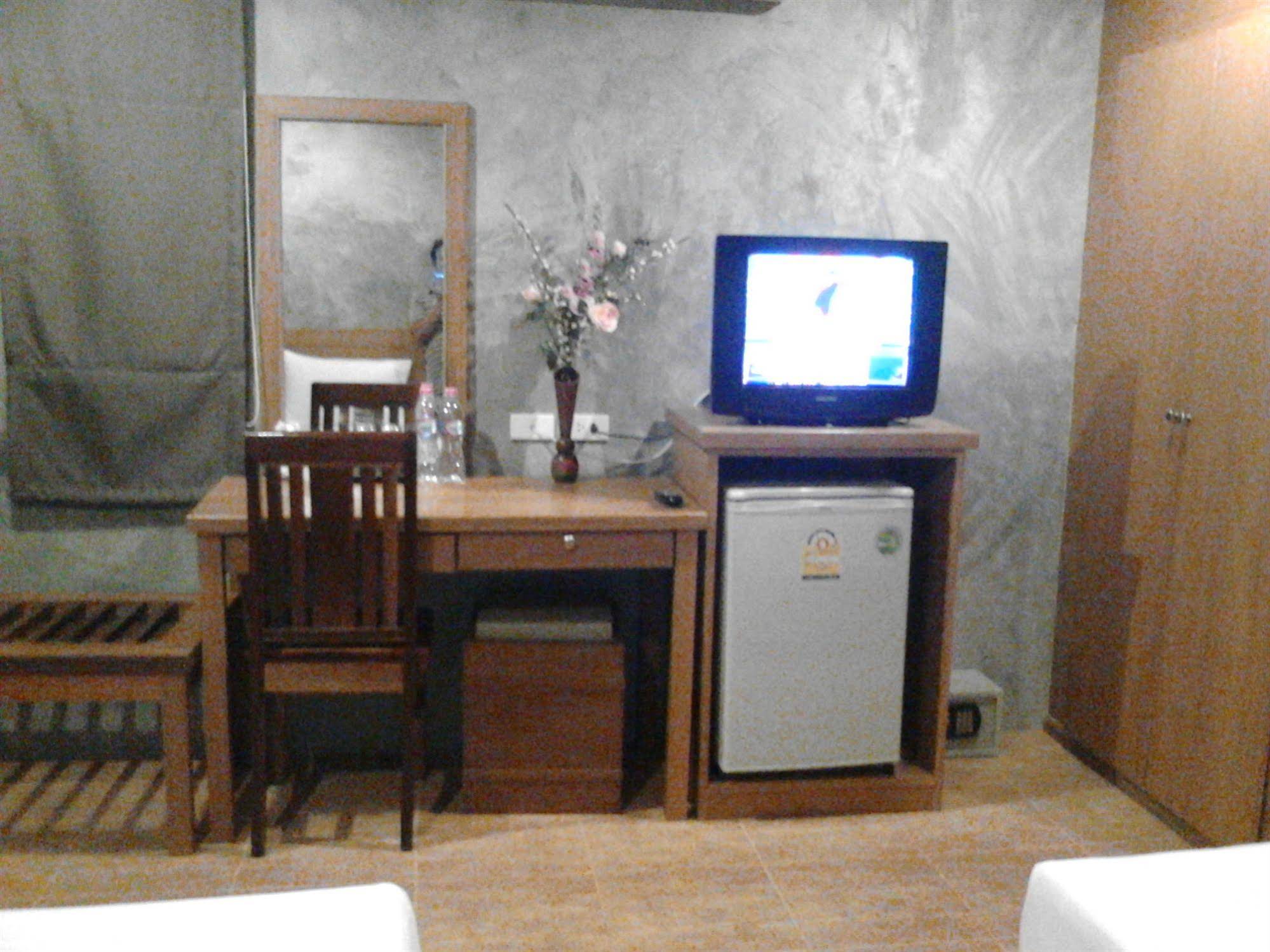 Phangan Palm Beach Resort