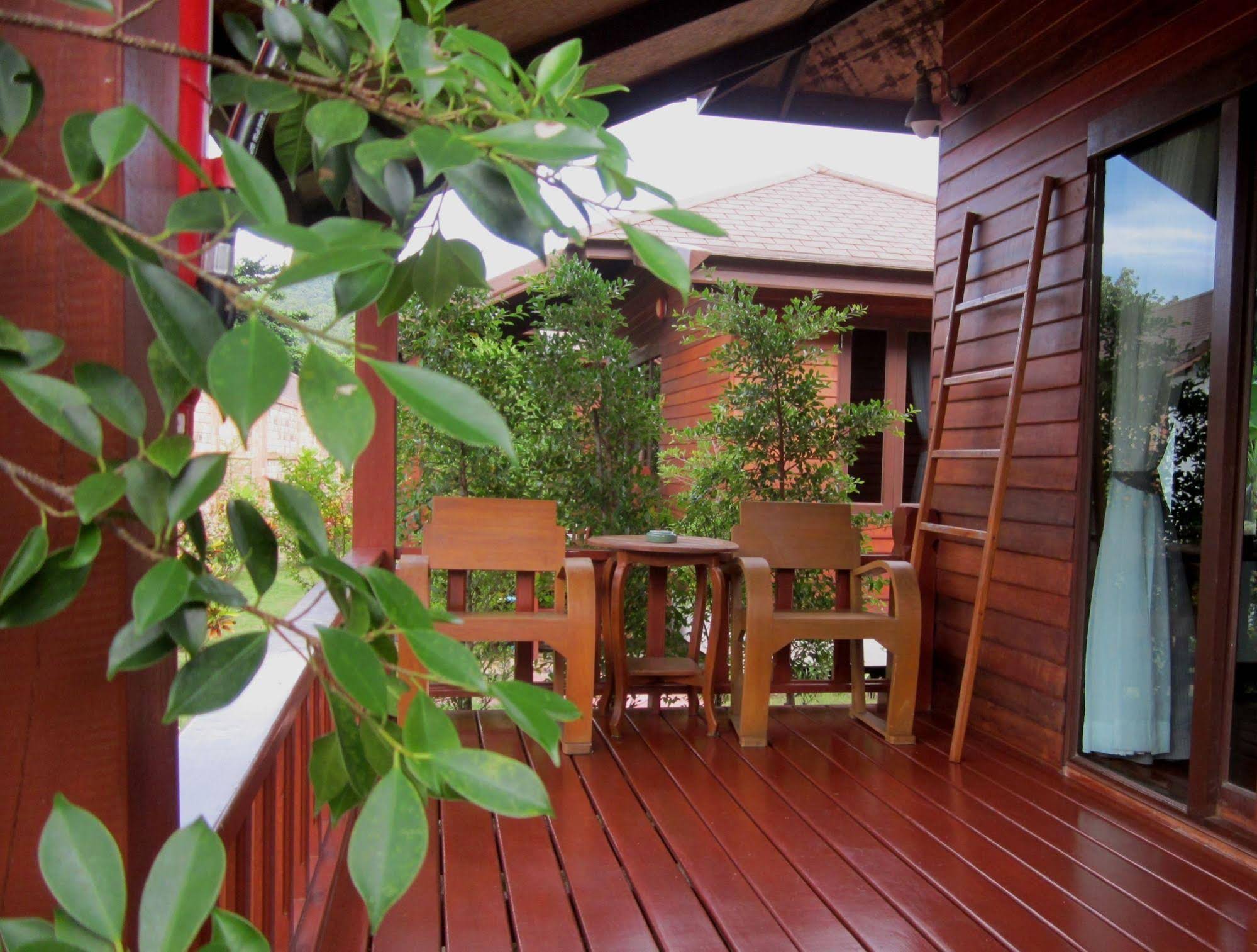 Pingchan Beachfront Resort