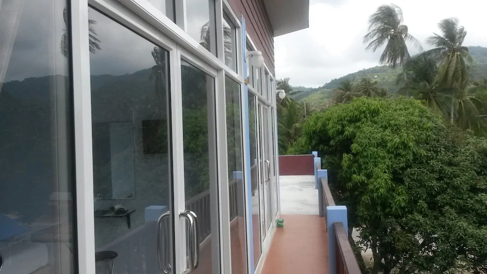Rung Phangan Hotel
