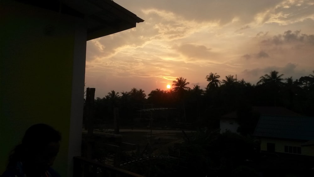 Rung Phangan Hotel
