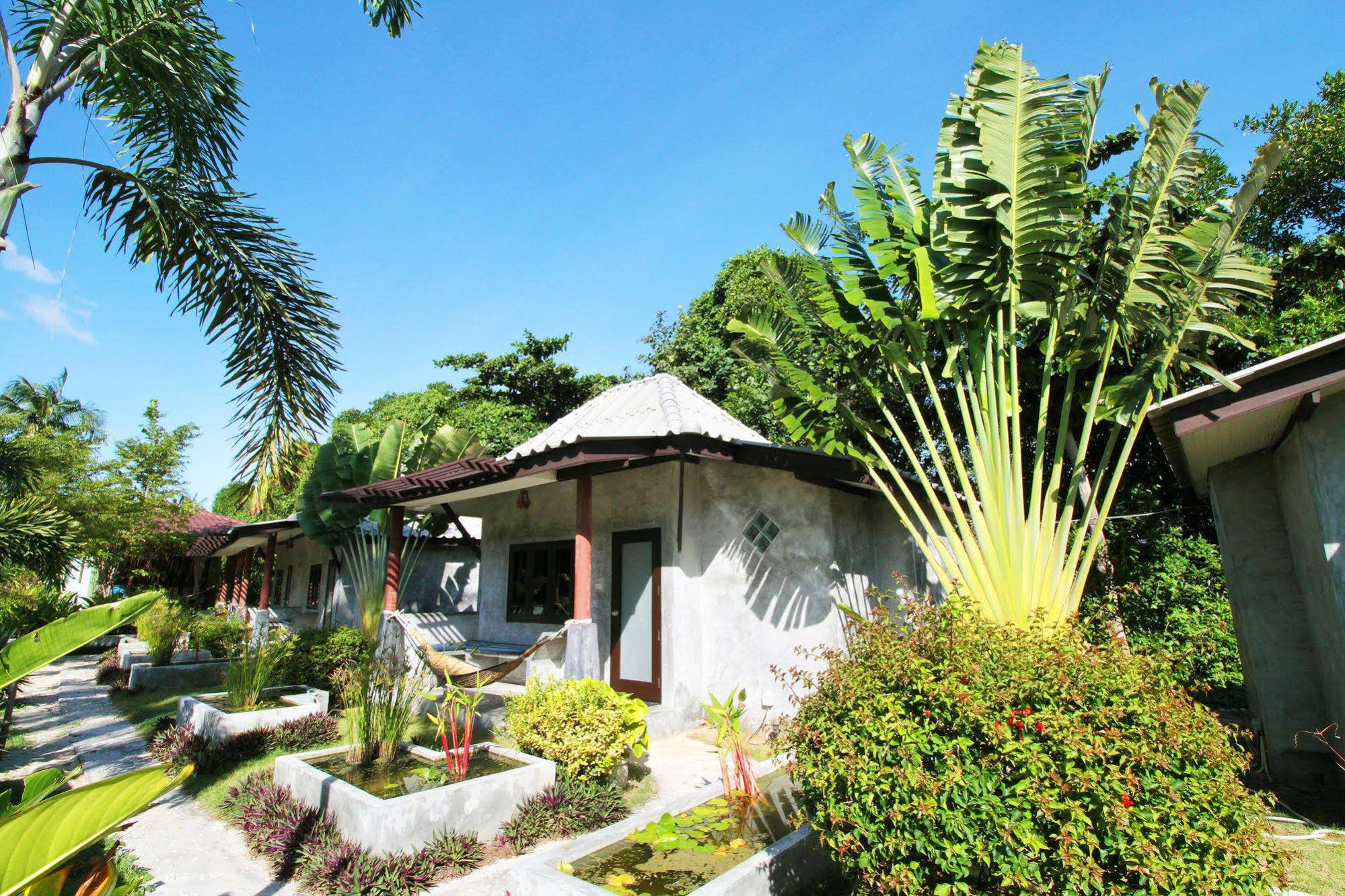 Sabaii Bay Resort