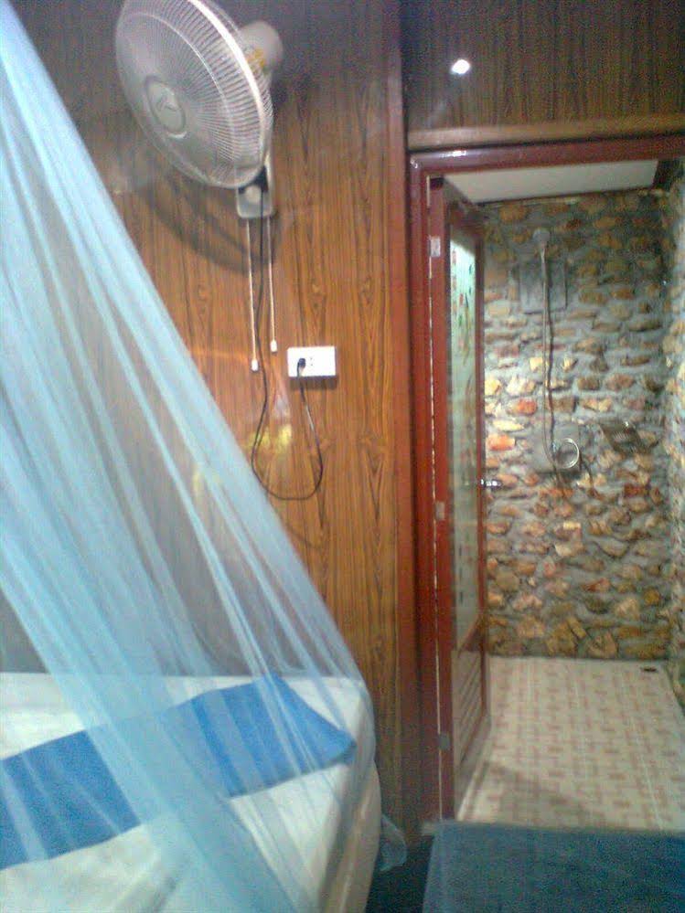 Sea Salad Resort