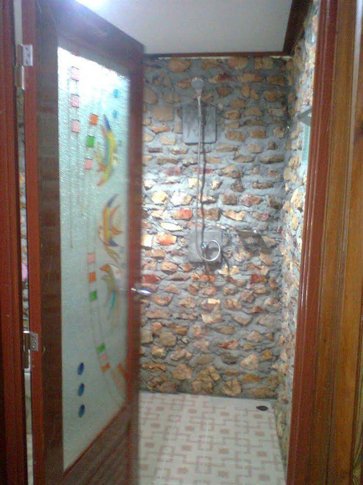 Sea Salad Resort
