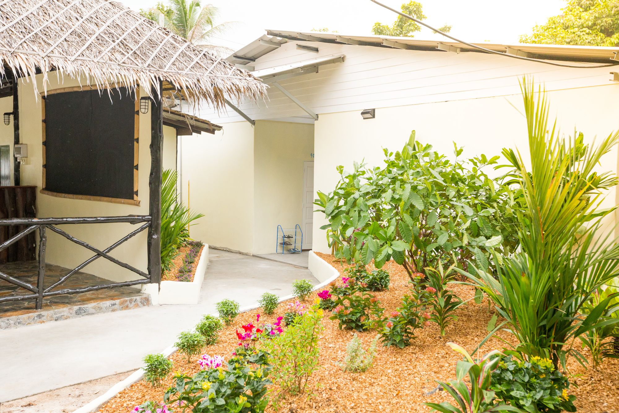 Shiralea Backpackers Resort