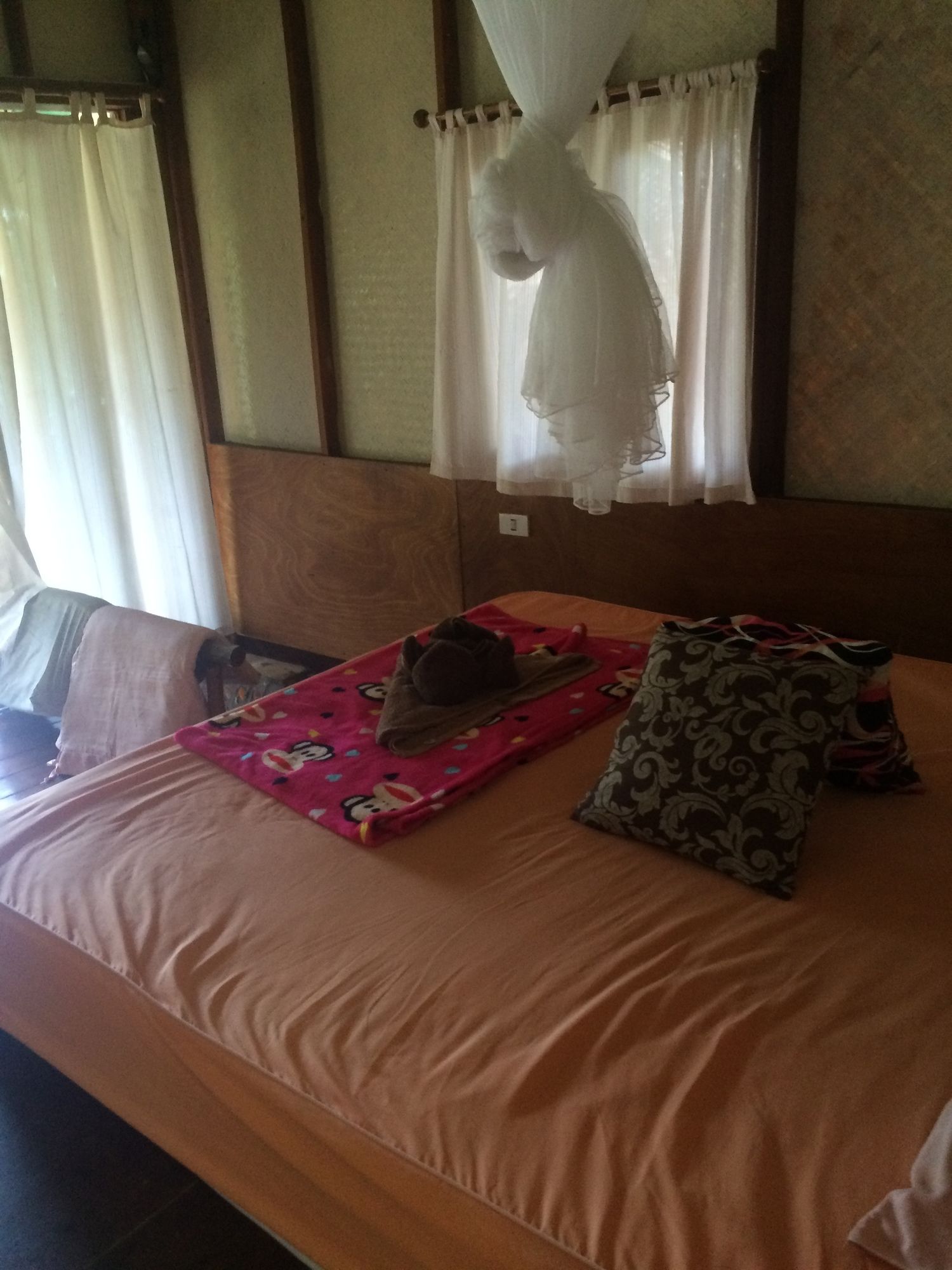 Smile Bungalows