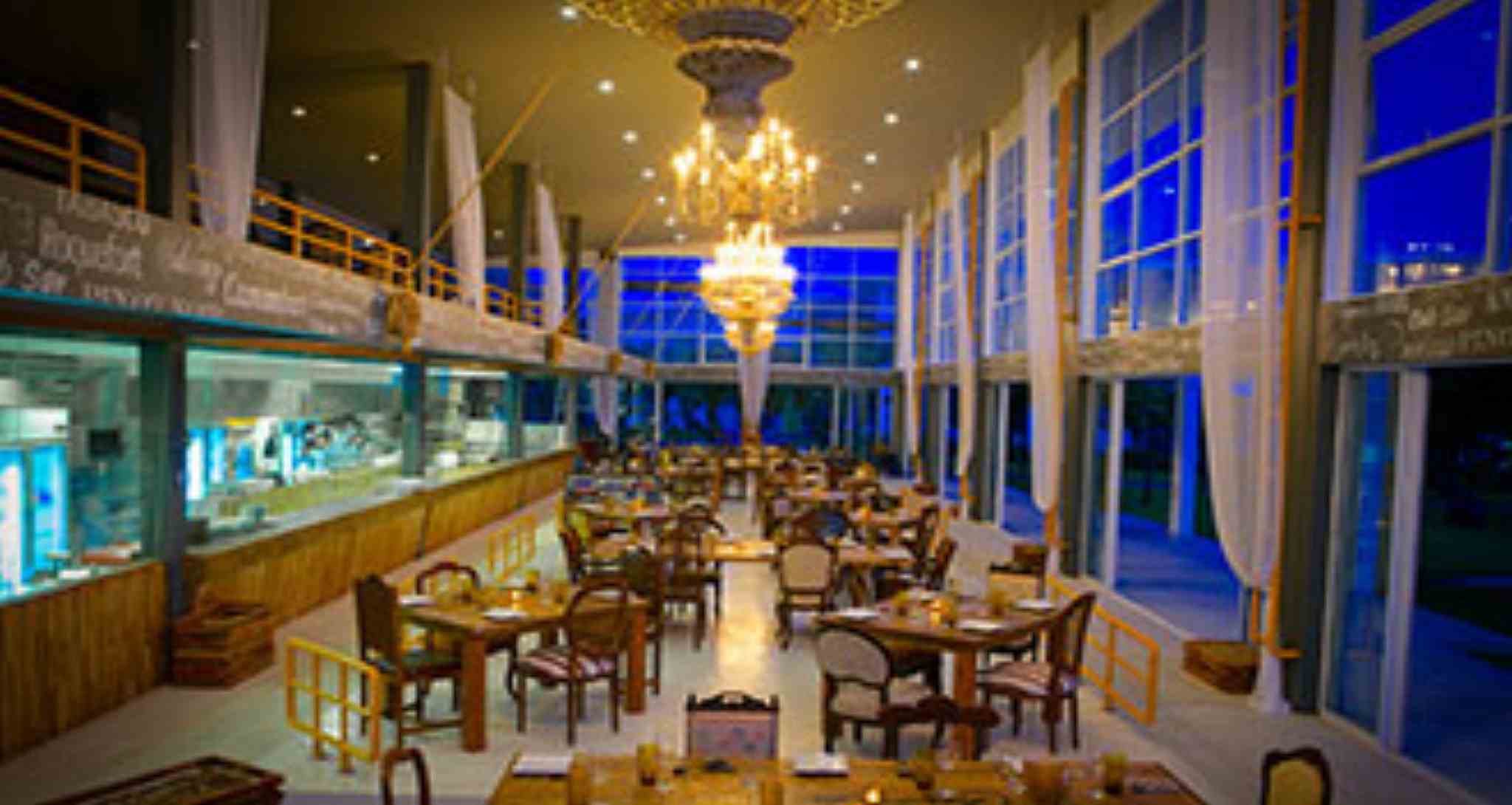 Summer Luxury Beach Resort