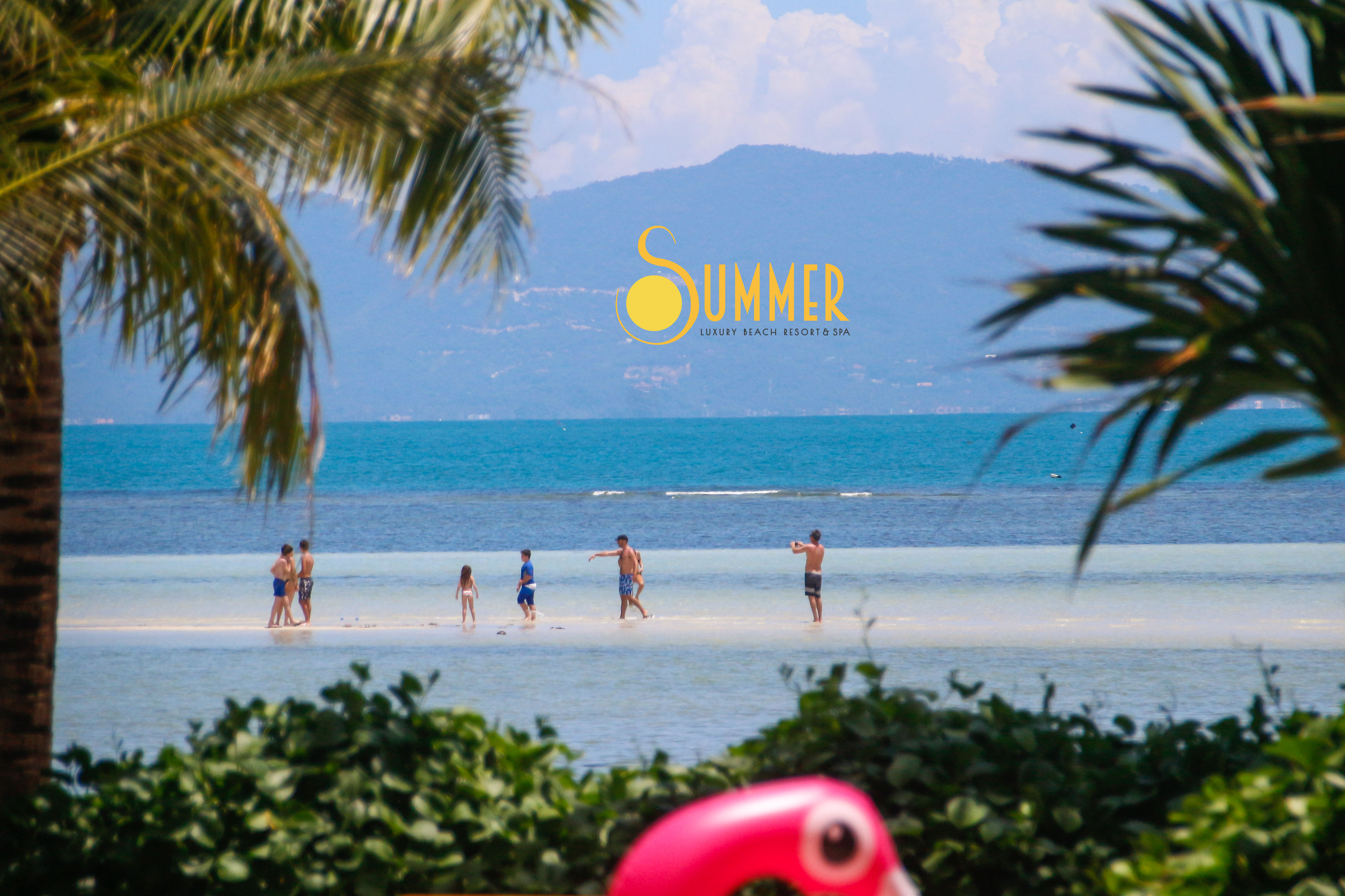 Summer Luxury Beach Resort