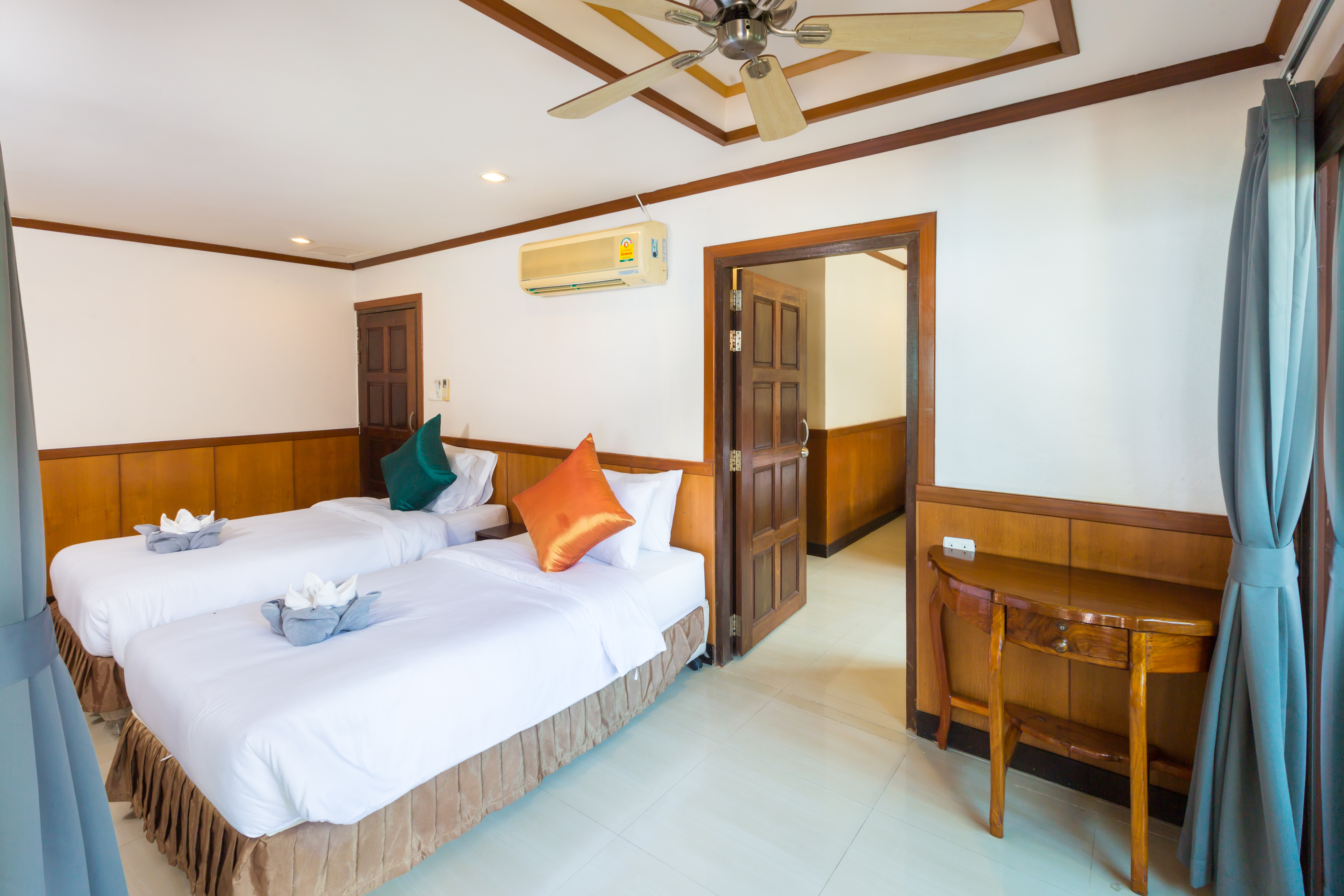 Sunrise Resort