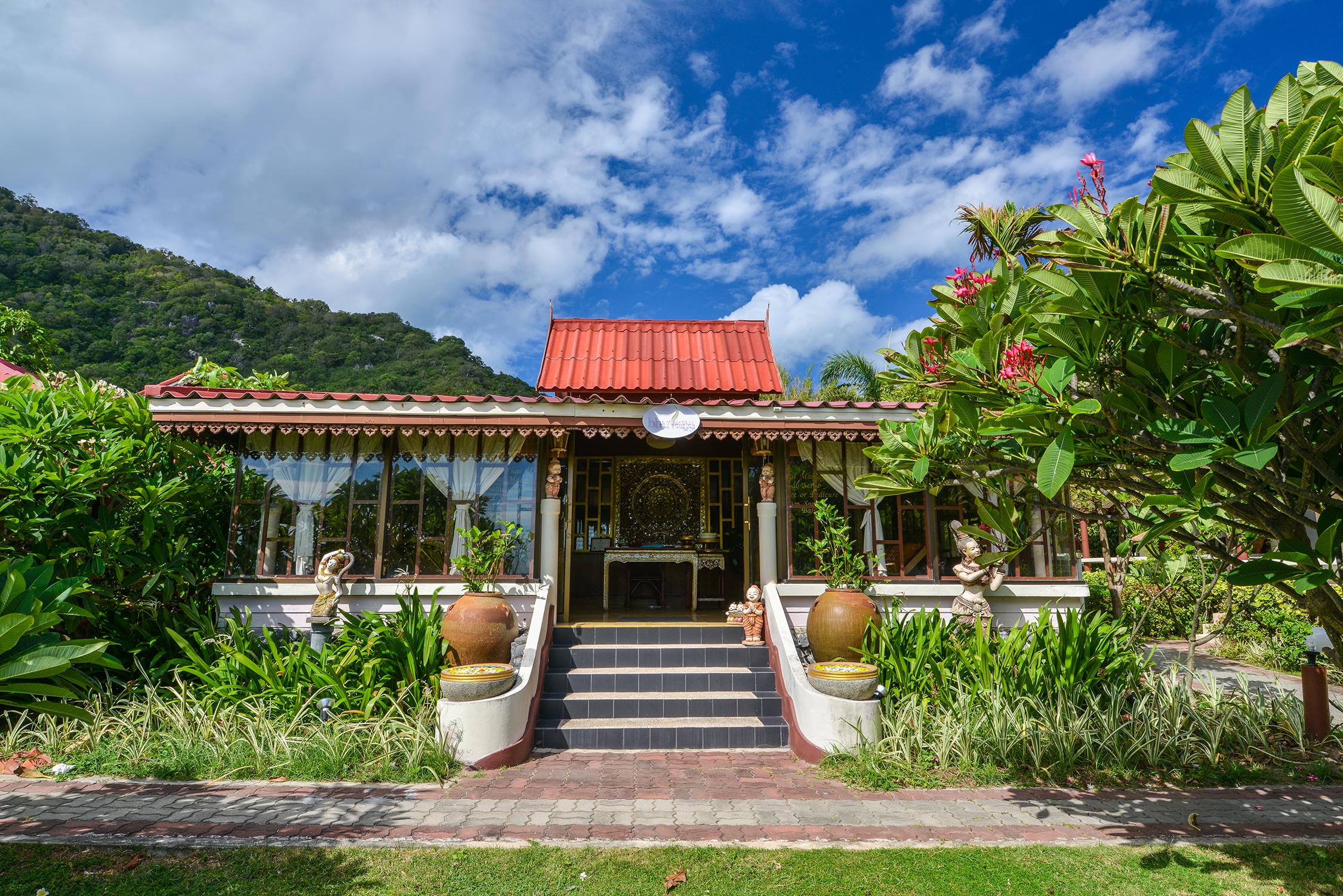 Buri Beach Resort