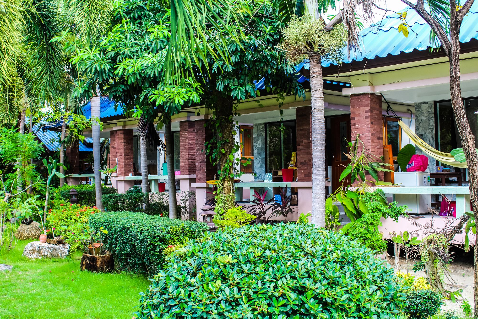 Sunset Beach Club Hotel & Spa