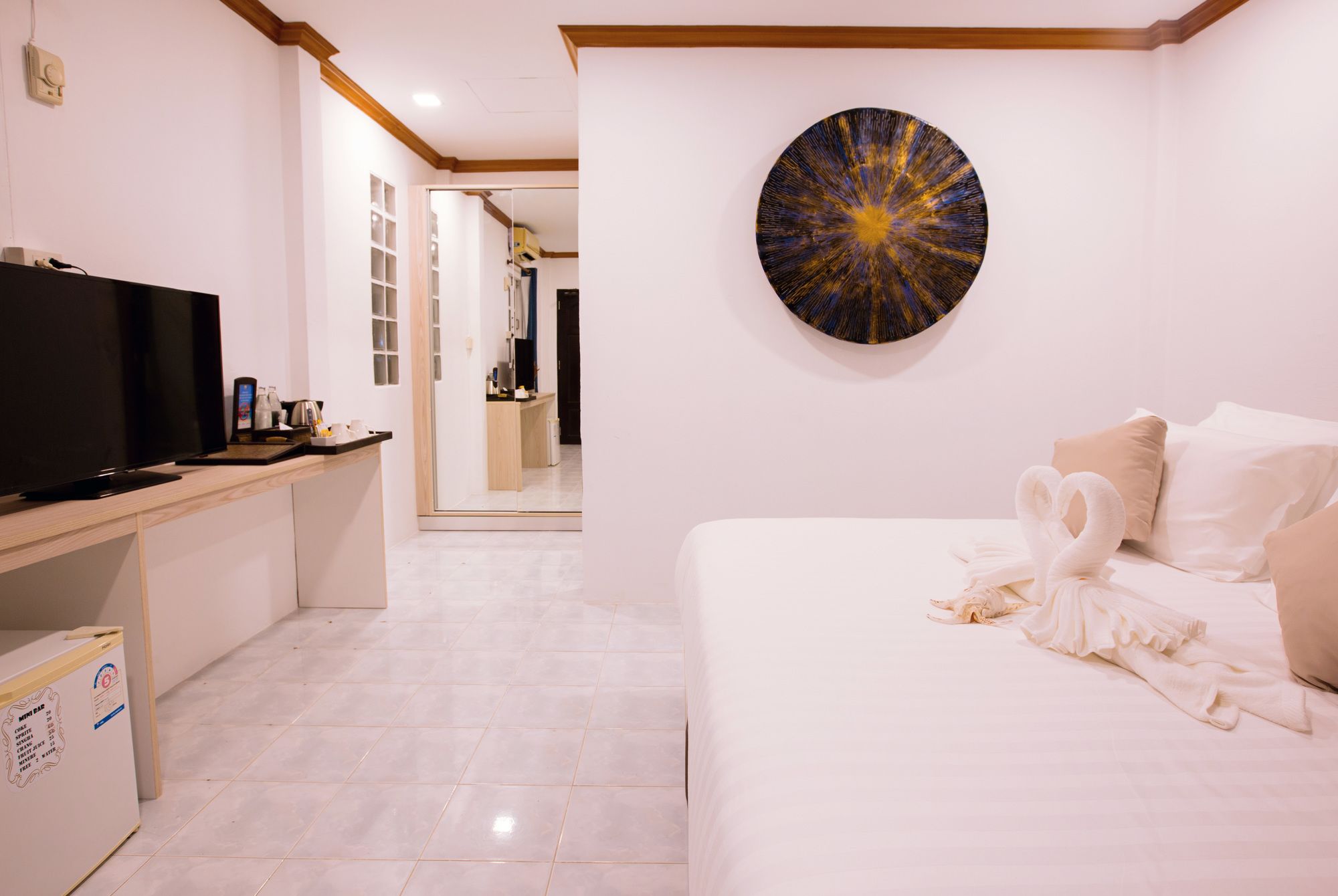 Sunset Beach Club Hotel & Spa