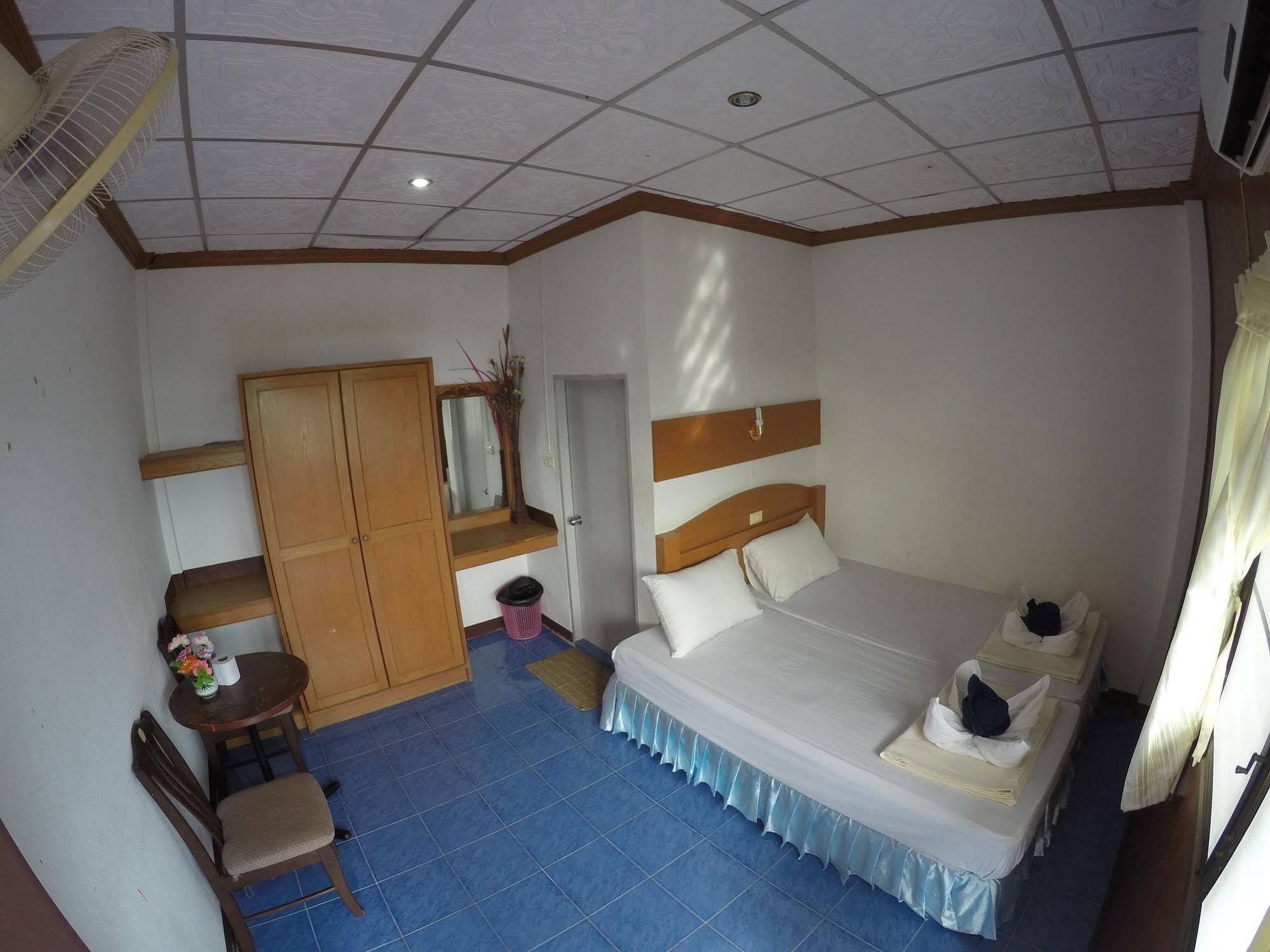 Tanyaporn House