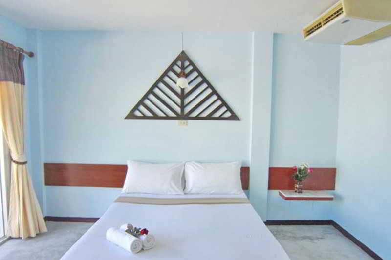 Thaniza Beachfront Resort