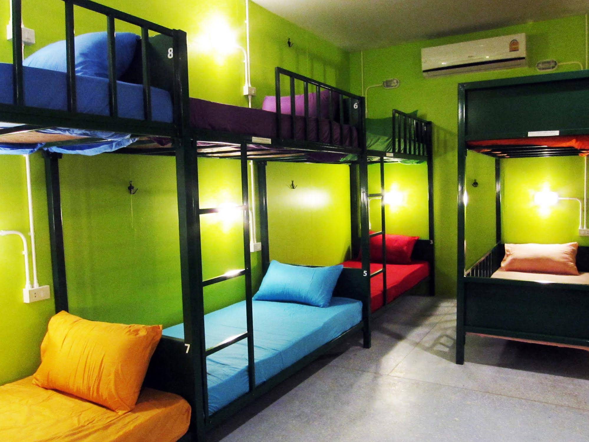 Treechart Hostel