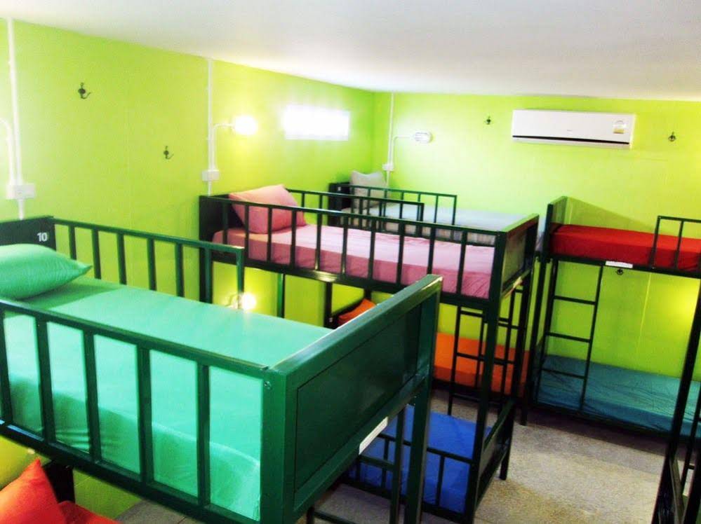 Treechart Hostel
