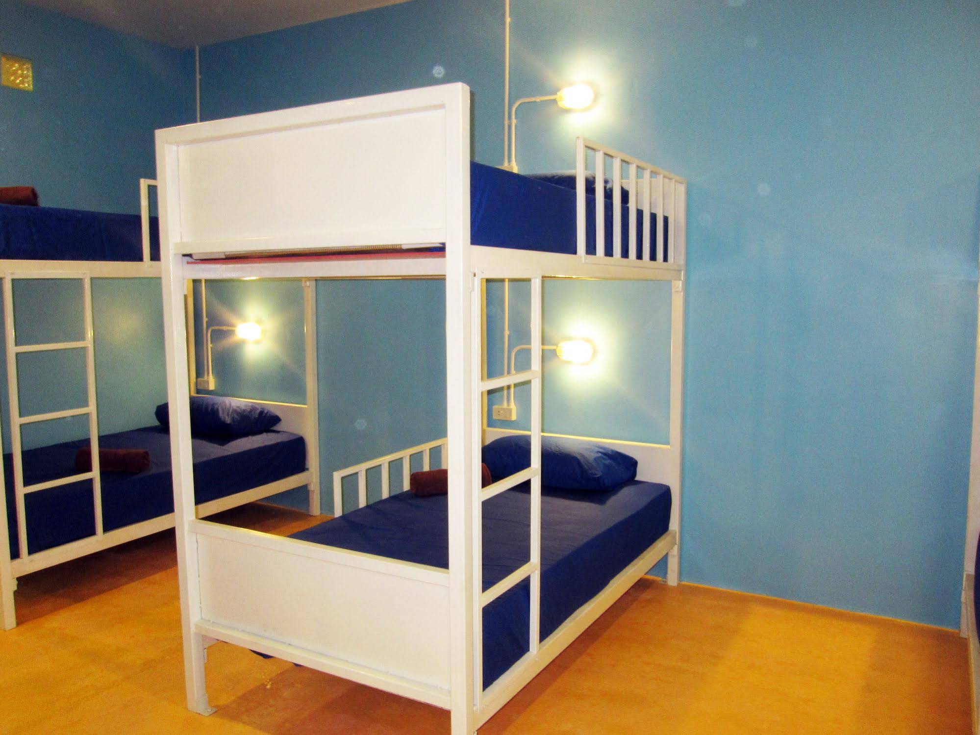 Treechart Hostel