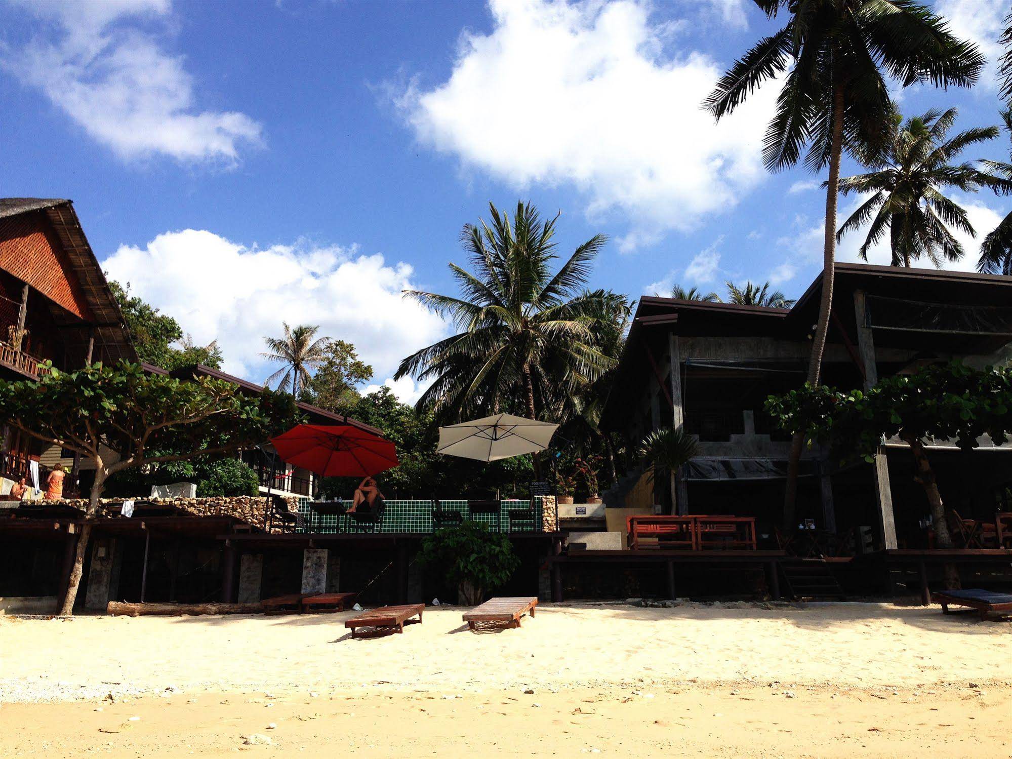 West Coast Beach Resort