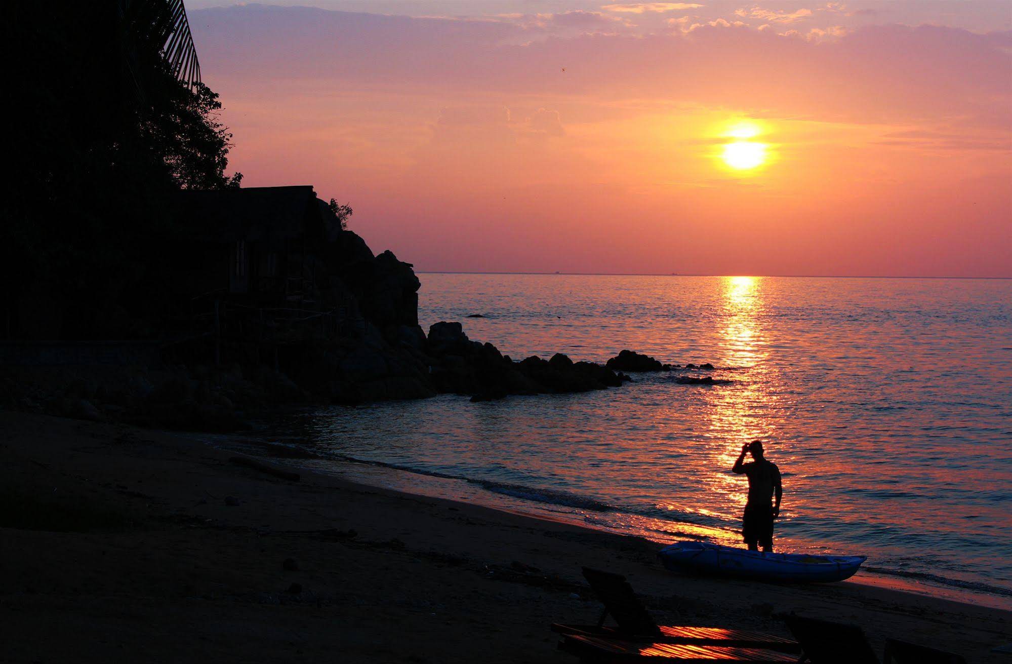 West Coast Beach Resort