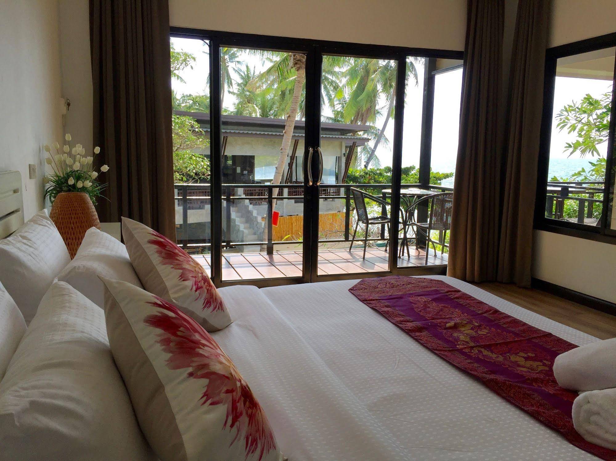 West Coast Beach Resort