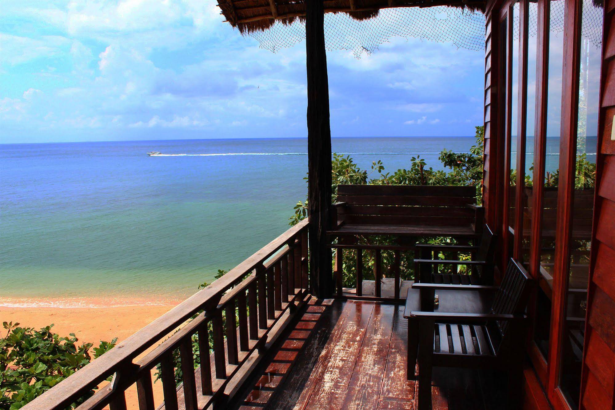 West Coast Beach Resort