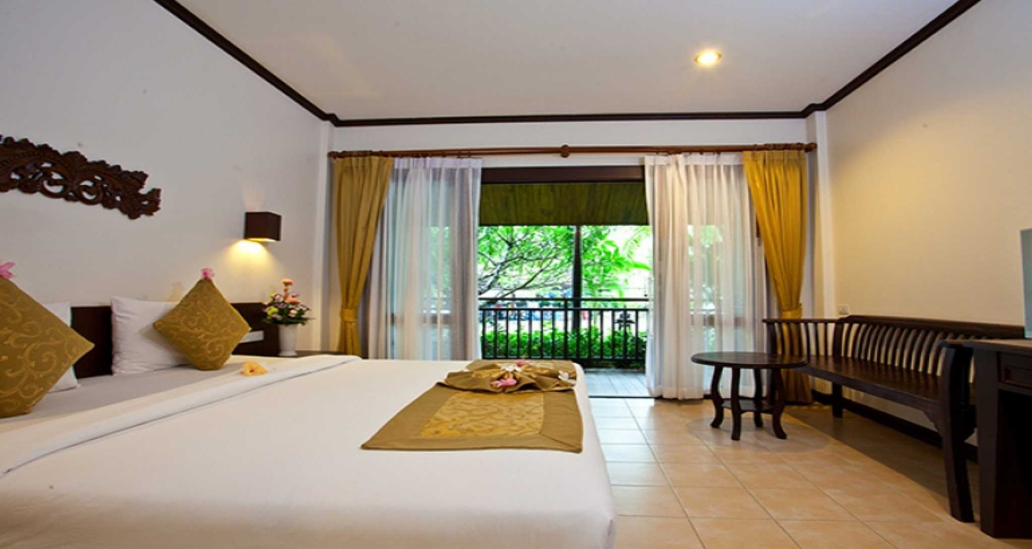 Am Samui Palace