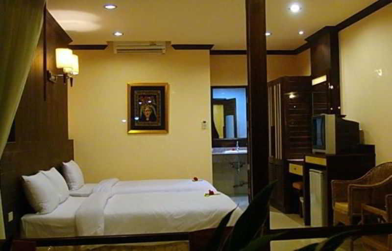 Grand Thai House Resort