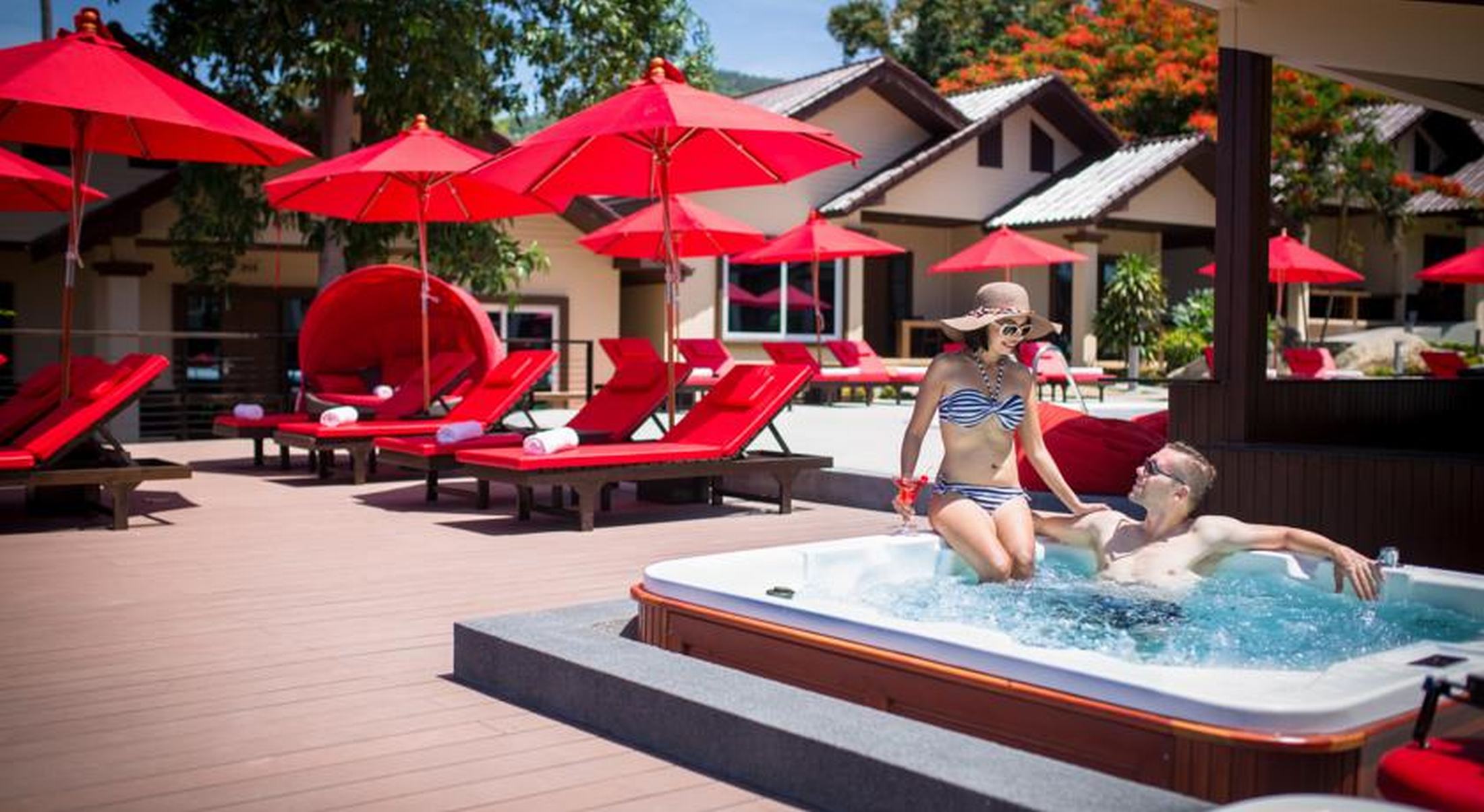 Royal Beach Boutique Resort & Spa