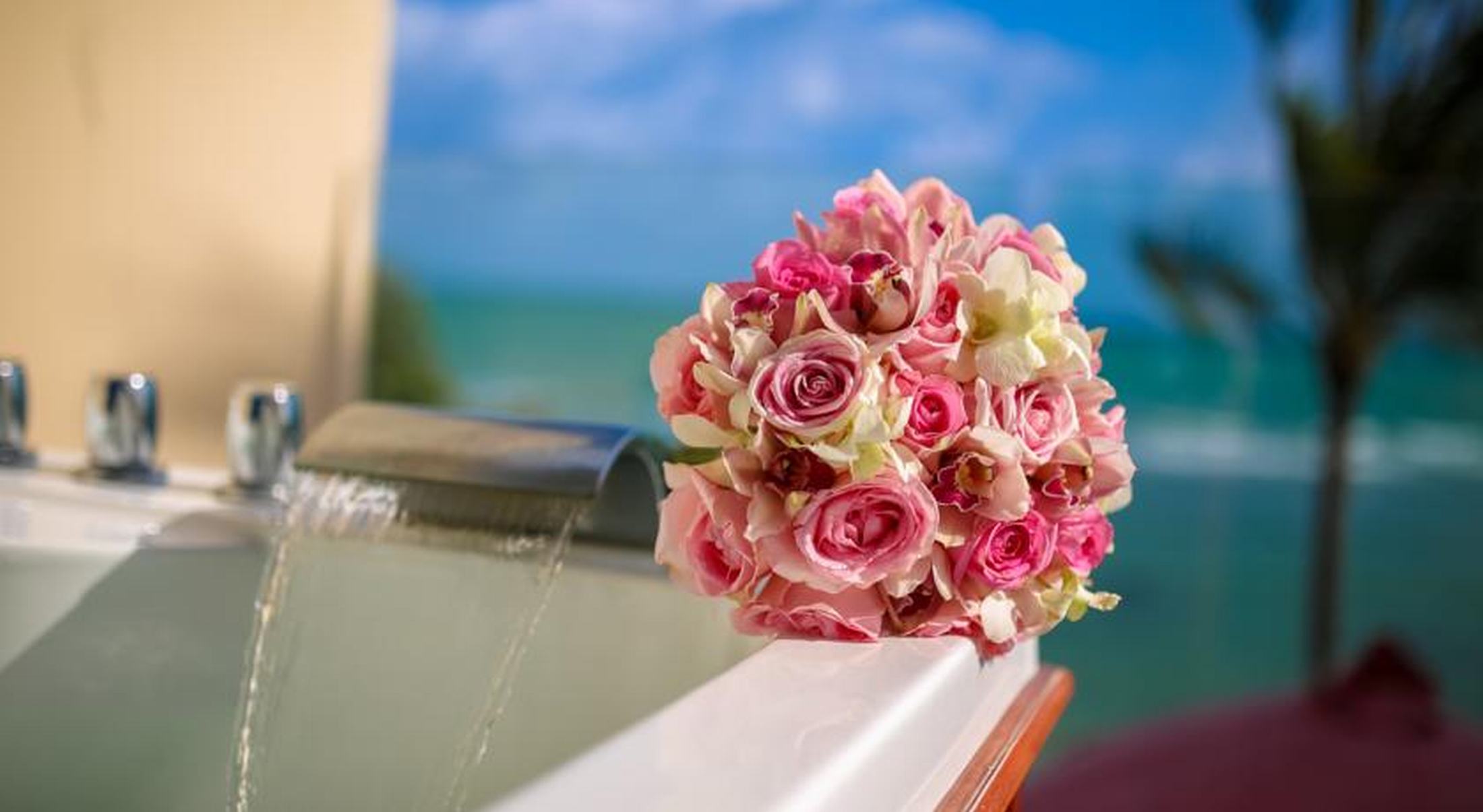 Royal Beach Boutique Resort & Spa