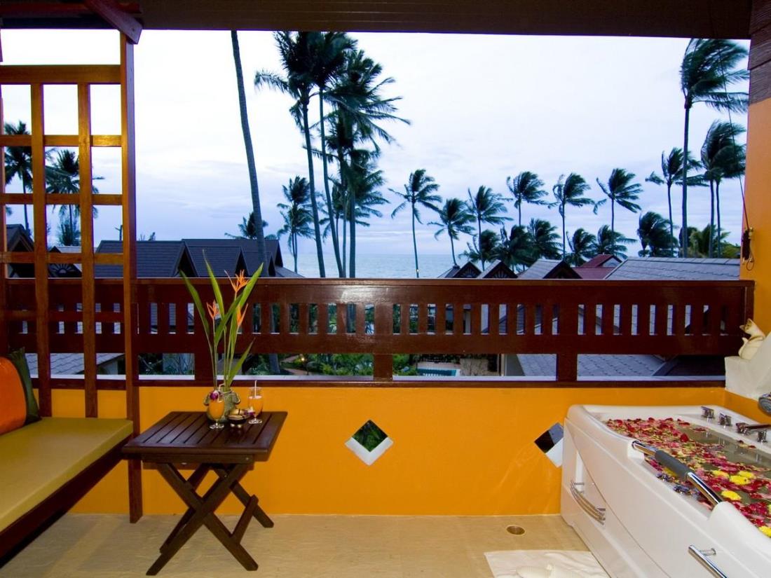 Kanok Buri Resort