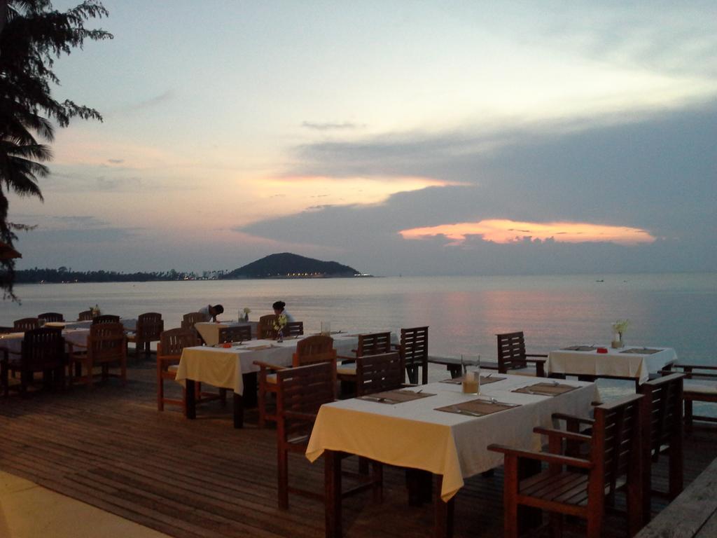 Lipa Lodge Beach Resort