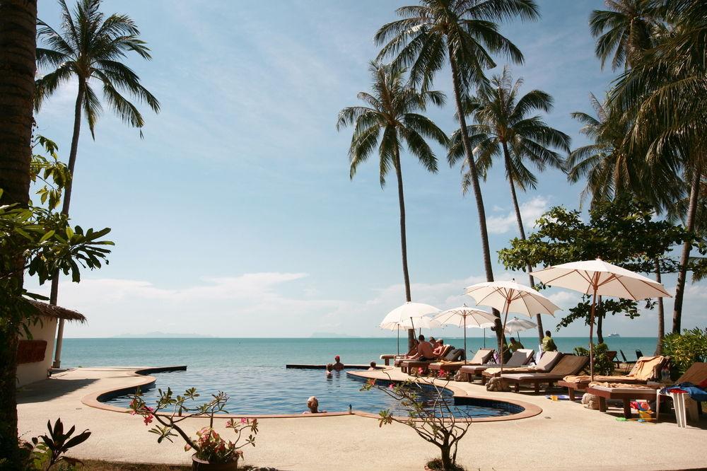 Lipa Lodge Beach Resort