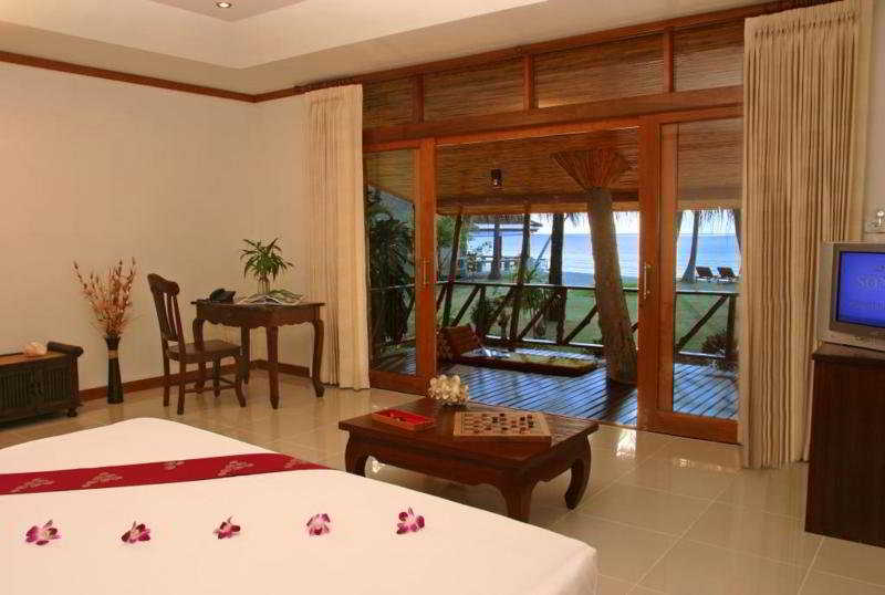 Lipa Lodge Beach Resort
