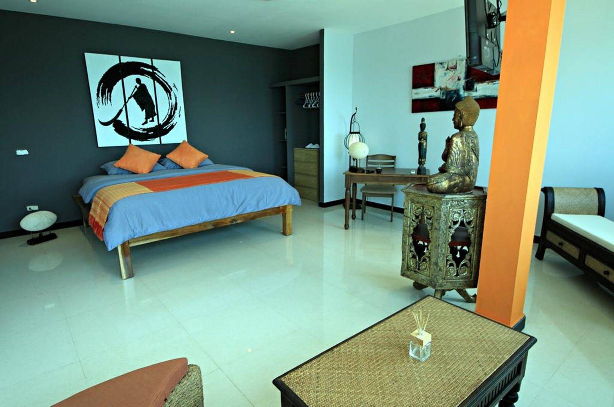 Anjali Koh Samui