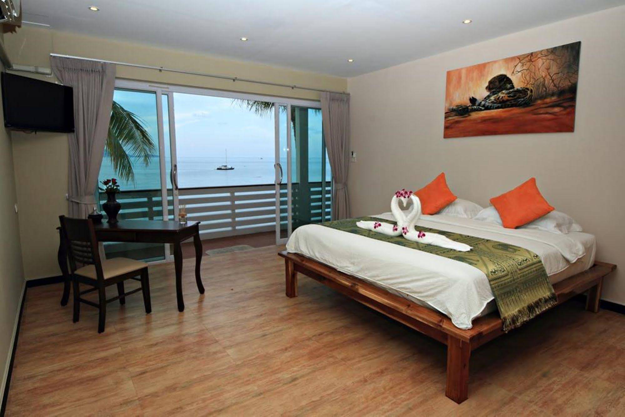 Anjali Koh Samui