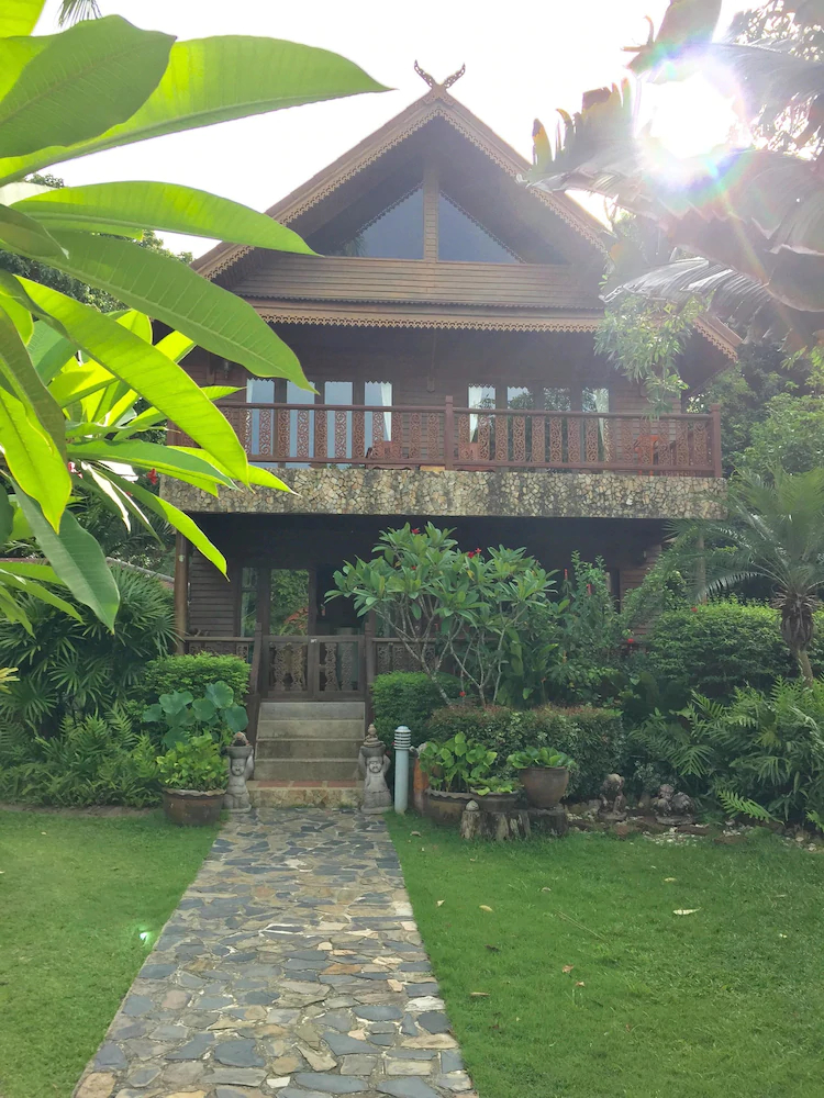 Baan Laem Noi Villa