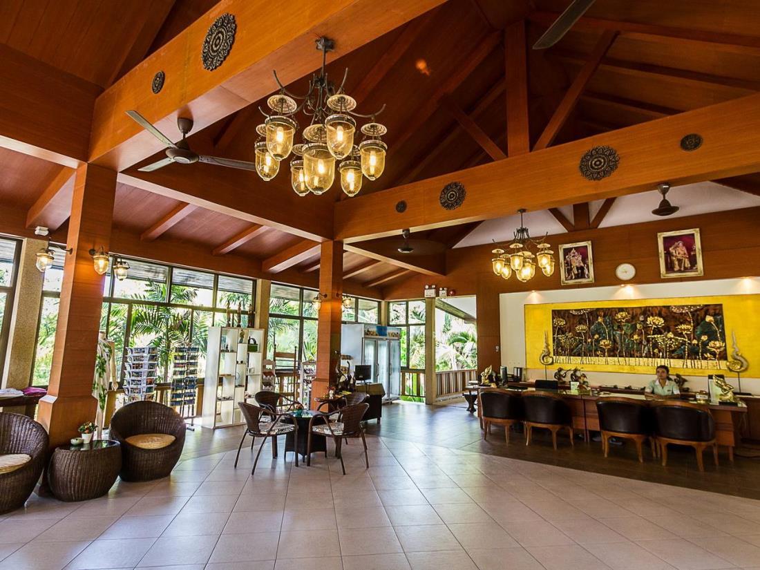 Coco Palm Beach Resort