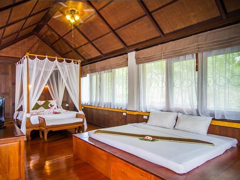 Coco Palm Beach Resort