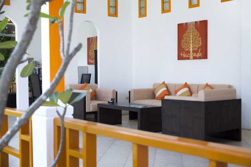 The Cosy Beach Resort