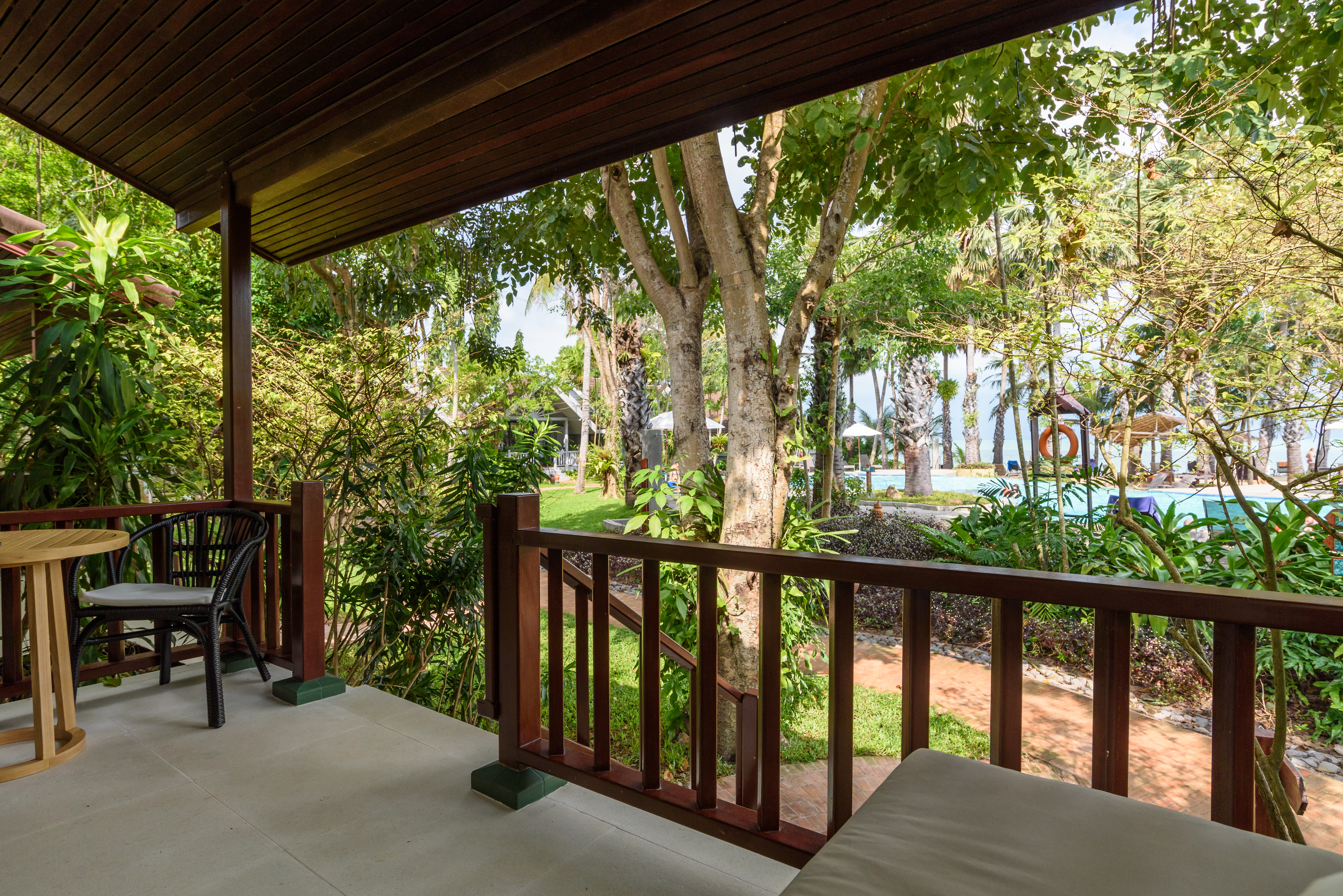 Paradise Beach Resort