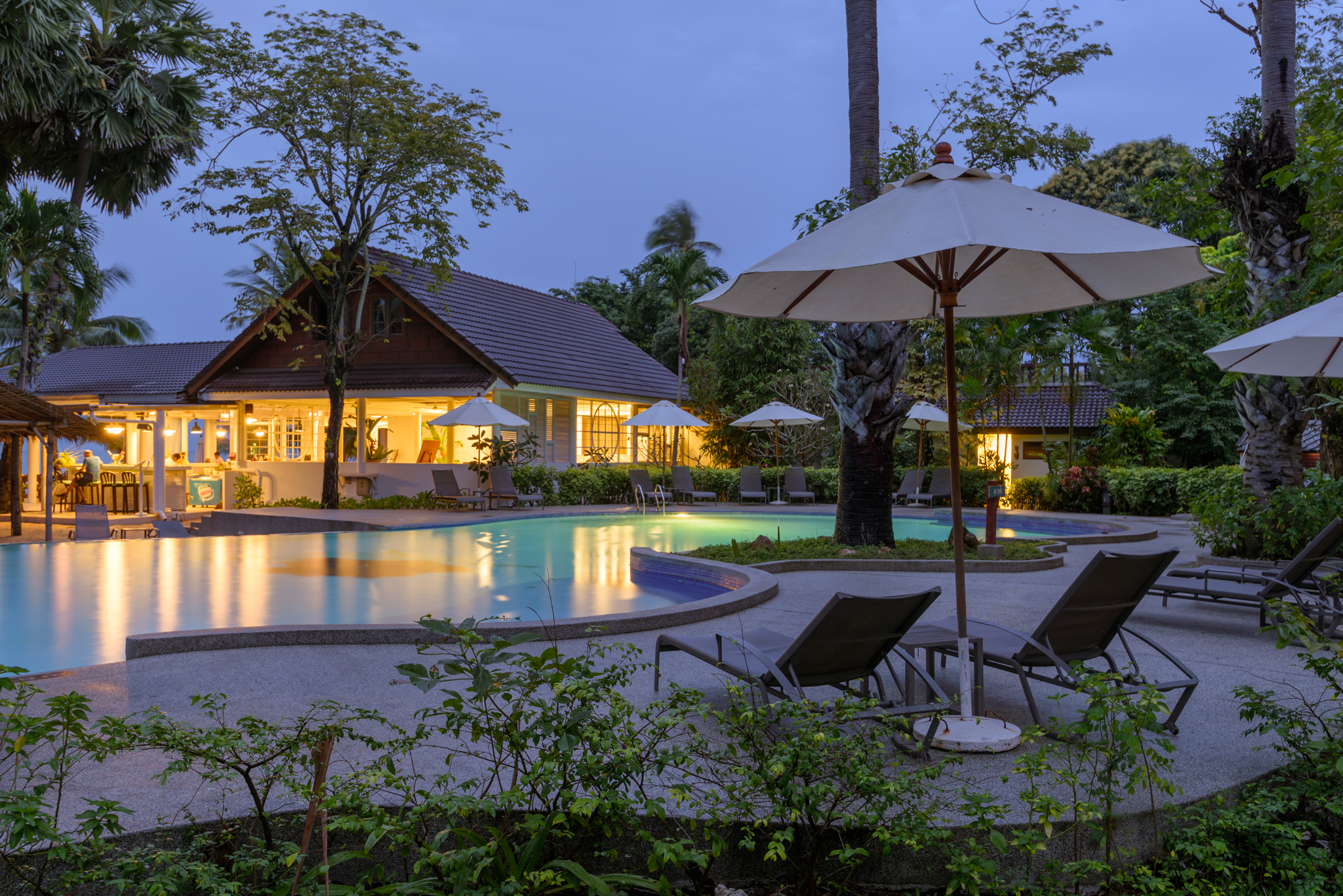 Paradise Beach Resort