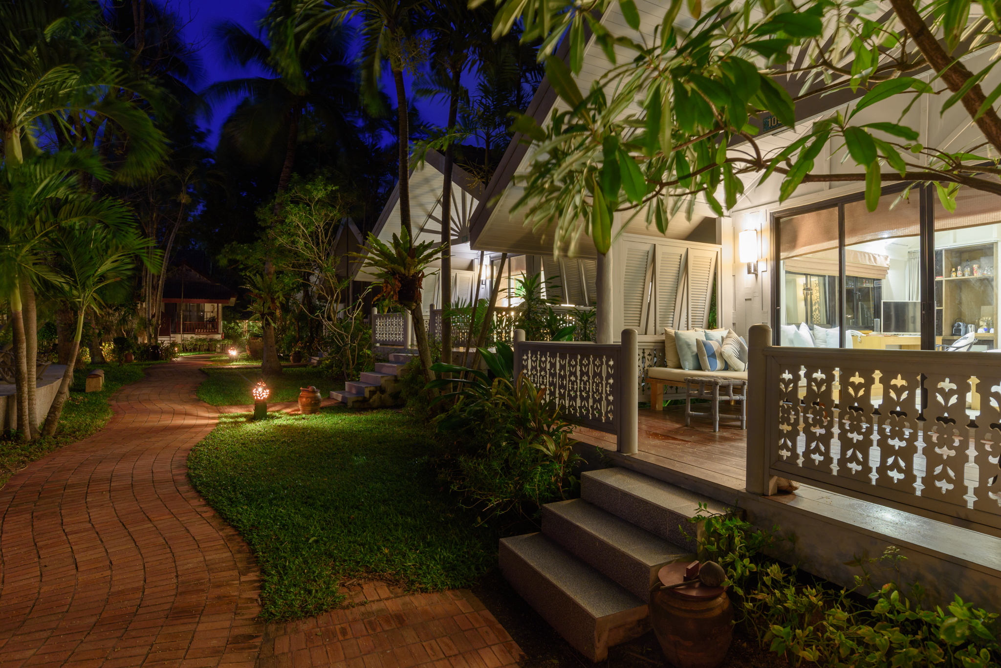 Paradise Beach Resort