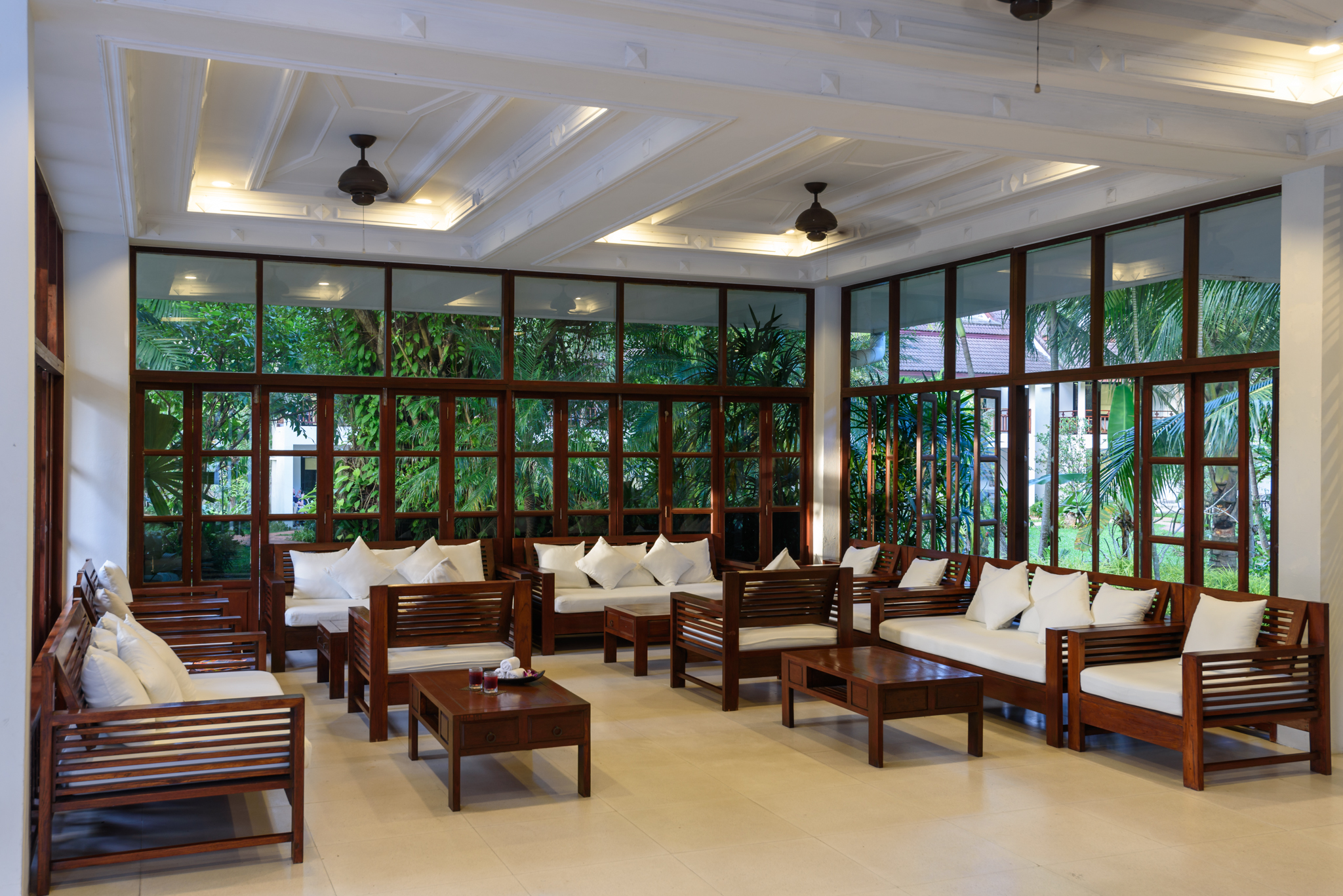 Paradise Beach Resort