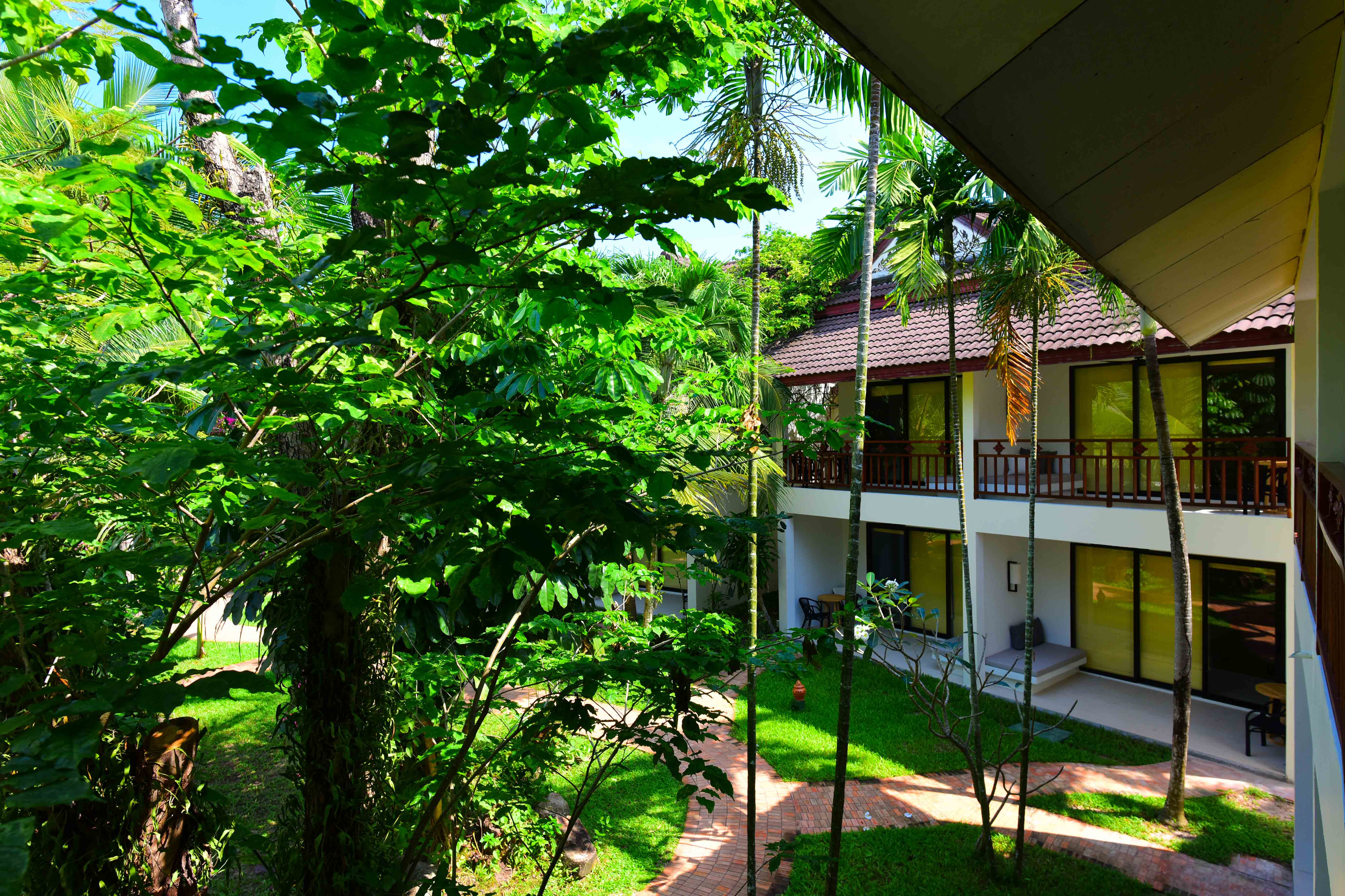 Paradise Beach Resort